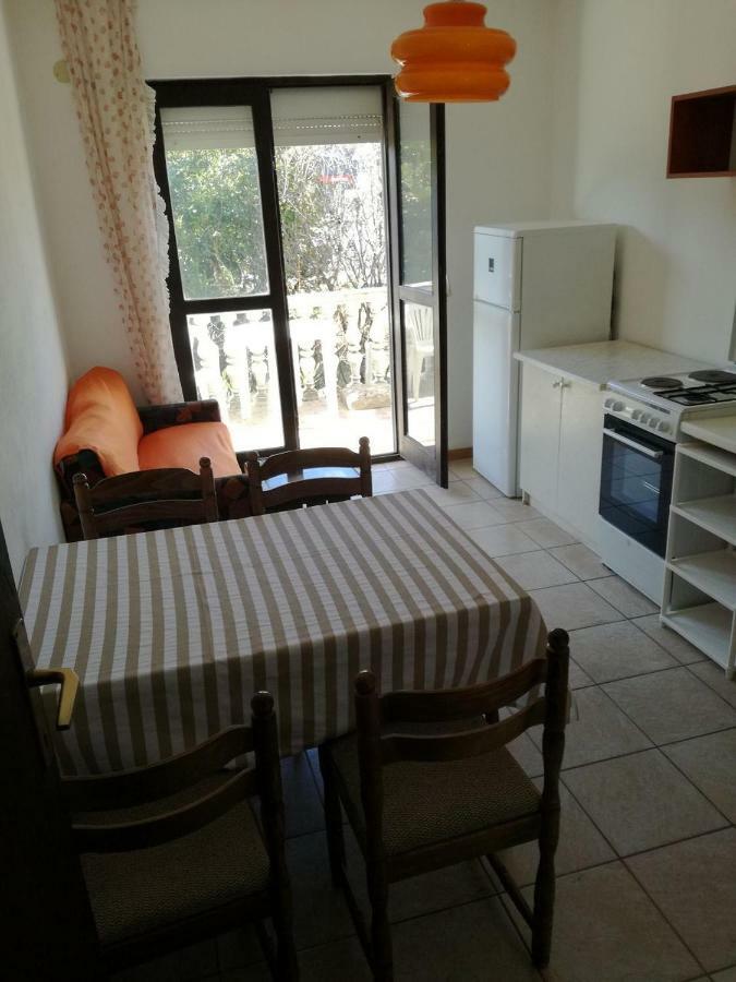 Apartments Luce-With Parking Nin Exterior foto